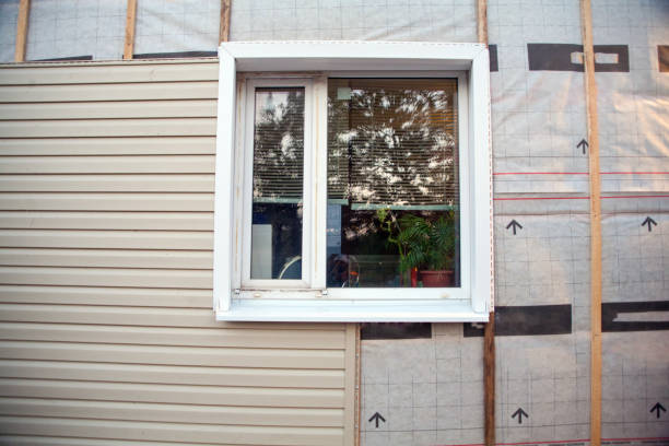 Affordable siding repair and maintenance services in Sunnyside, CA